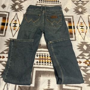 Wrangler Men's Dark Blue Bootcut Jeans